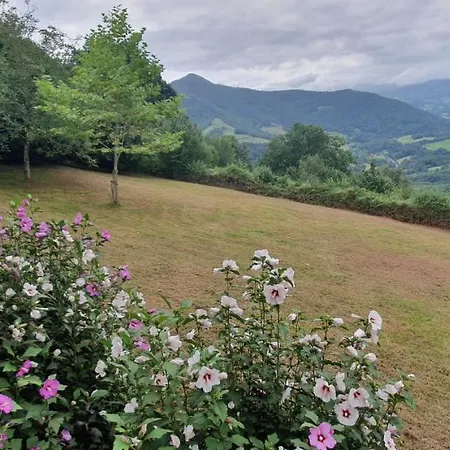 Xuritenborda 7 Personnes Avec Vue Exceptionnelle Sur Les Montagnes Basque, Lits 180 King Size *