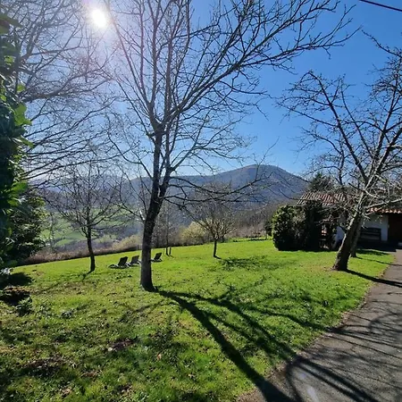 Vakantiehuis Xuritenborda 7 Personnes Avec Vue Exceptionnelle Sur Les Montagnes Basque, Lits 180 King Size